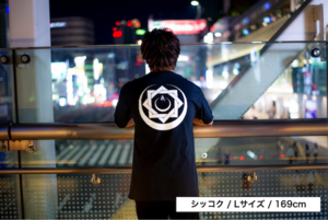 拝啓、現場より。